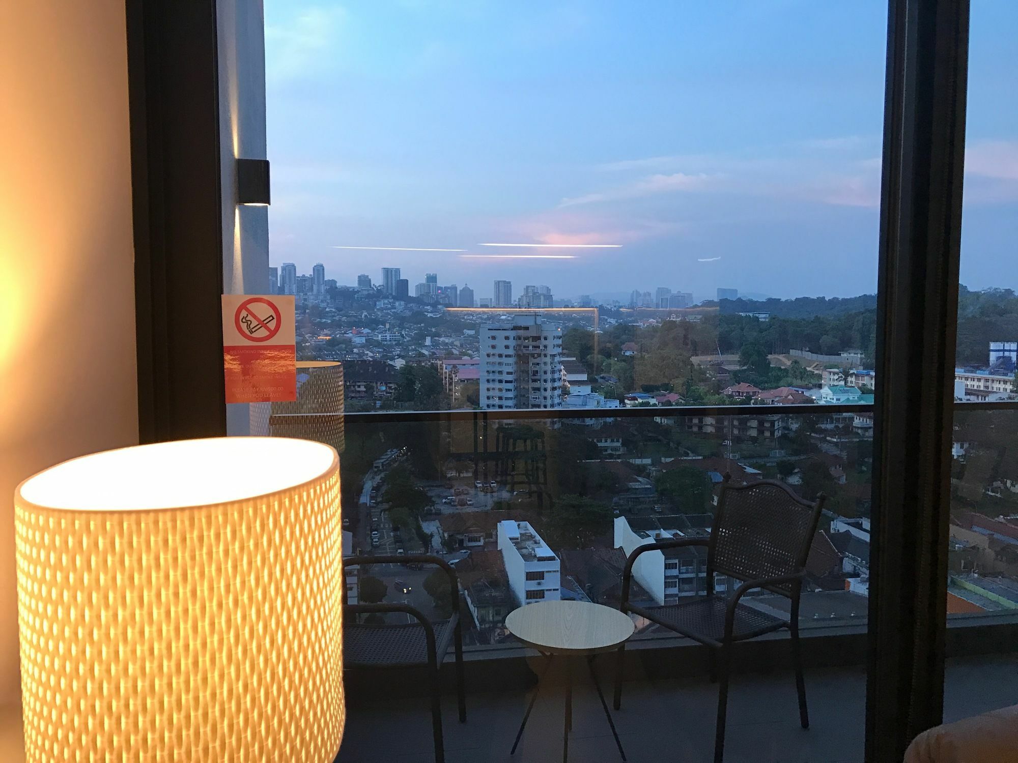 อลิลา บังซาร์ กัวลาลัมเปอร์ Hotel ภายนอก รูปภาพ View from a room at the hotel