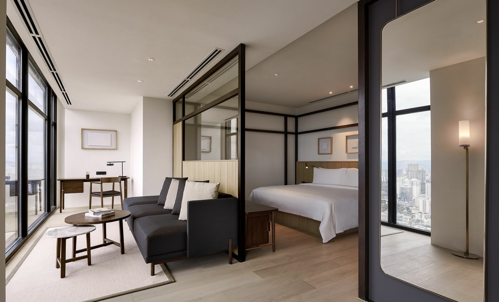 อลิลา บังซาร์ กัวลาลัมเปอร์ Hotel ภายนอก รูปภาพ A suite at the Ritz-Carlton, Tokyo